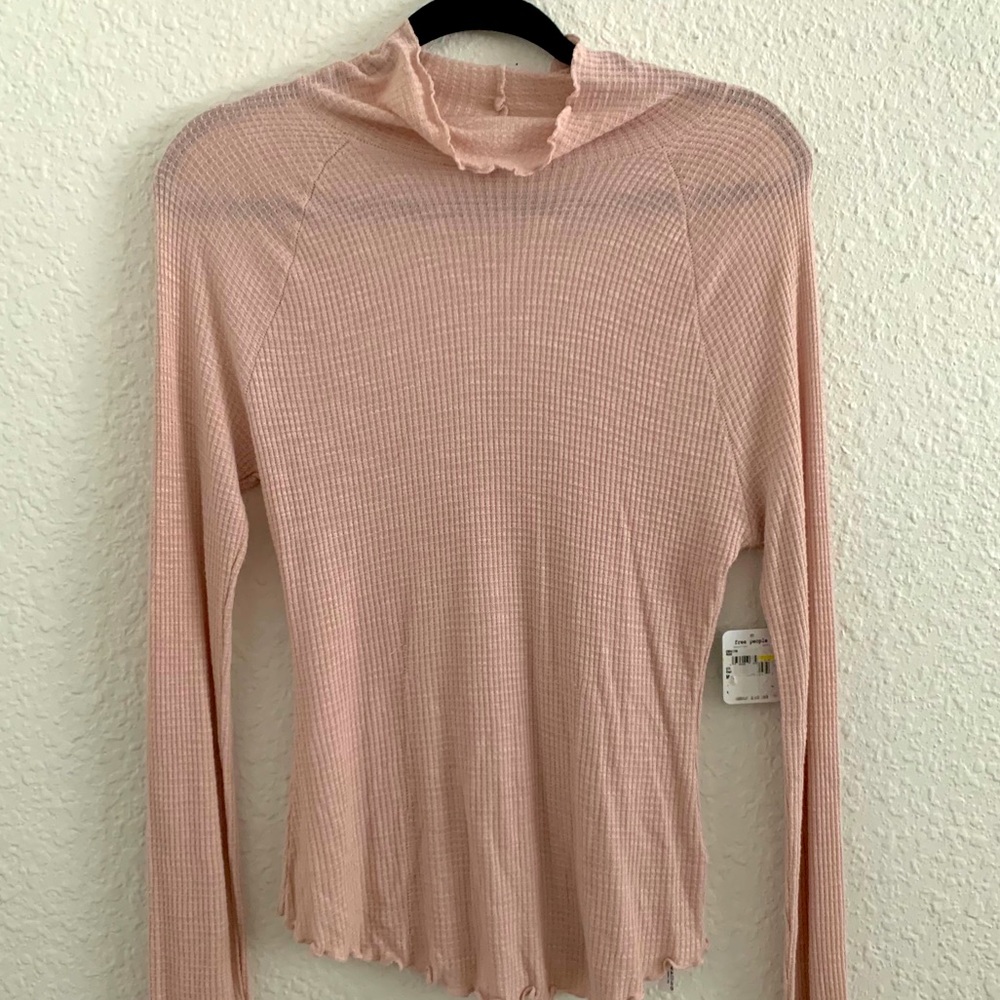 NWT Free People mock neck thermal rose